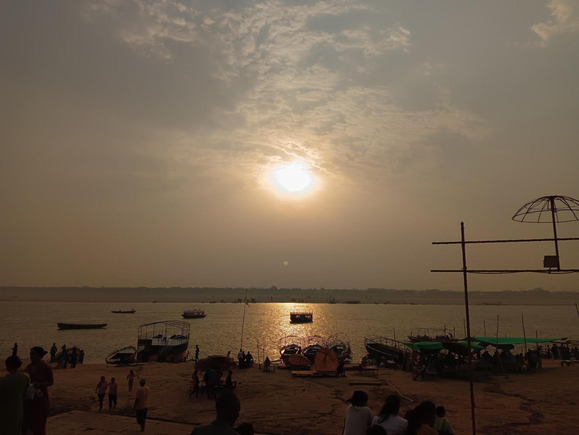 Varuna Palace Varanasi , Near Mandir & Ghat'S Exteriér fotografie